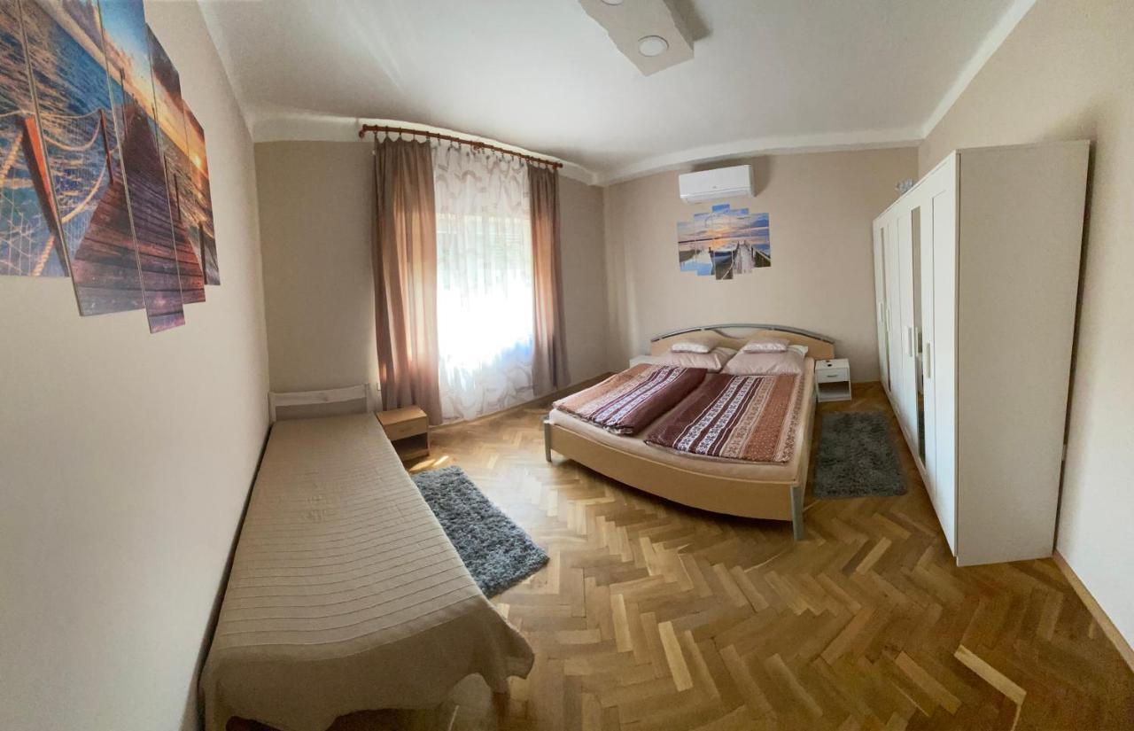 Edina Apartman Balatonlelle Eksteriør bilde