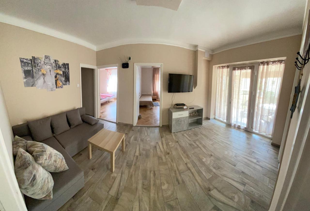 Edina Apartman Balatonlelle Eksteriør bilde
